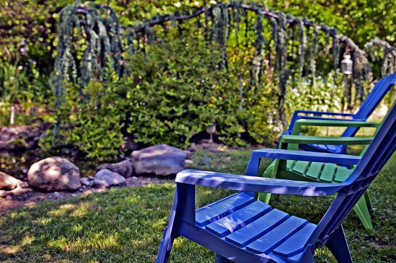 הוד ריבר Old Parkdale Inn Bed And Breakfast מראה חיצוני תמונה