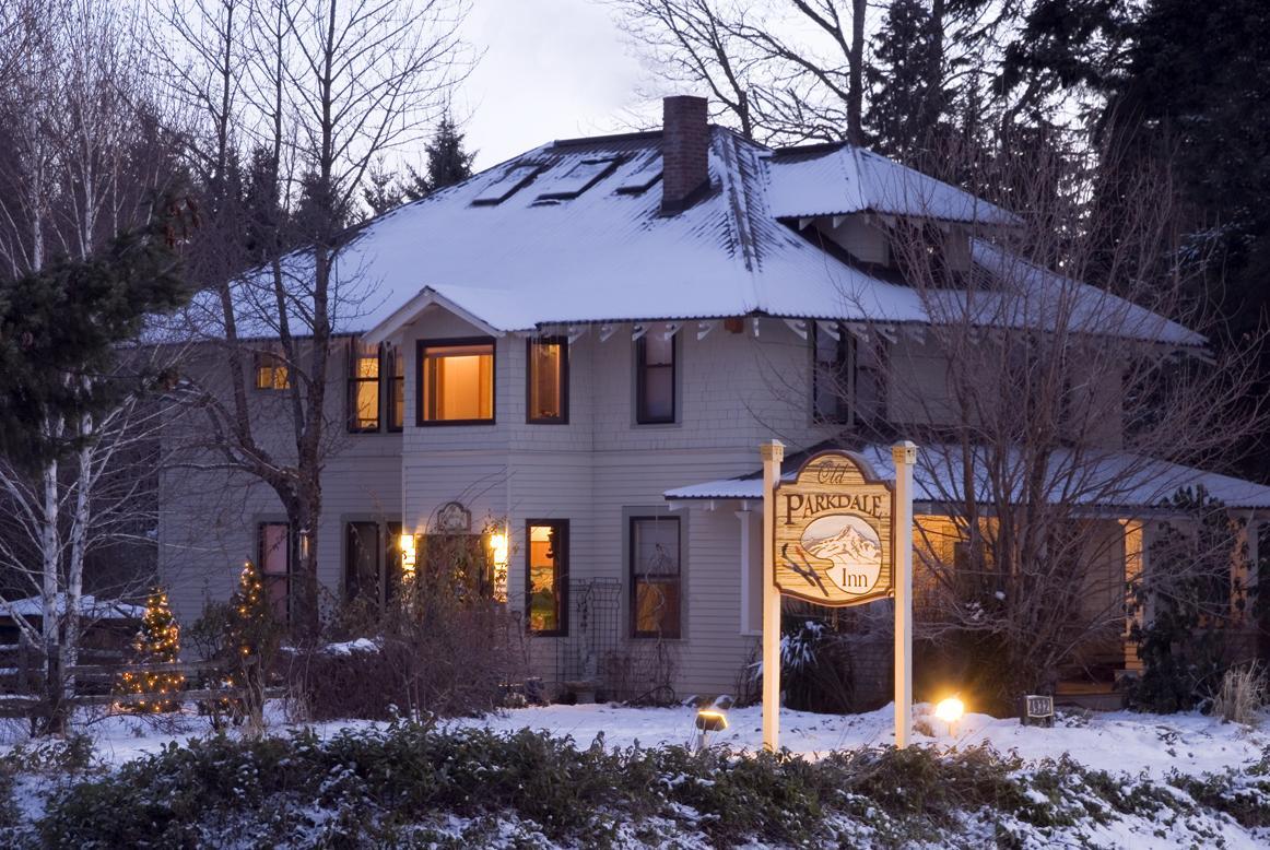הוד ריבר Old Parkdale Inn Bed And Breakfast מראה חיצוני תמונה